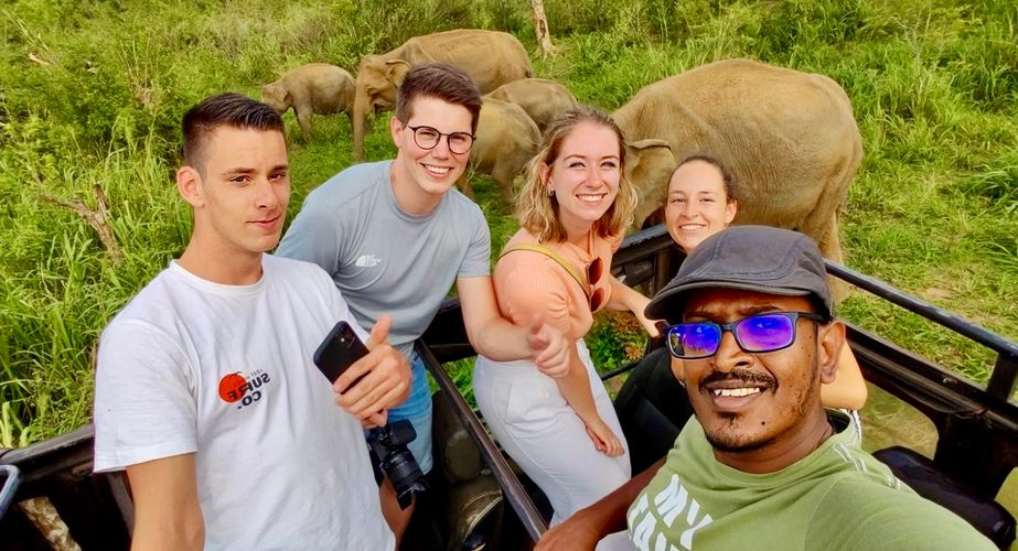 Selfie olifanten Sri Lanka Selfie olifanten Sri Lanka